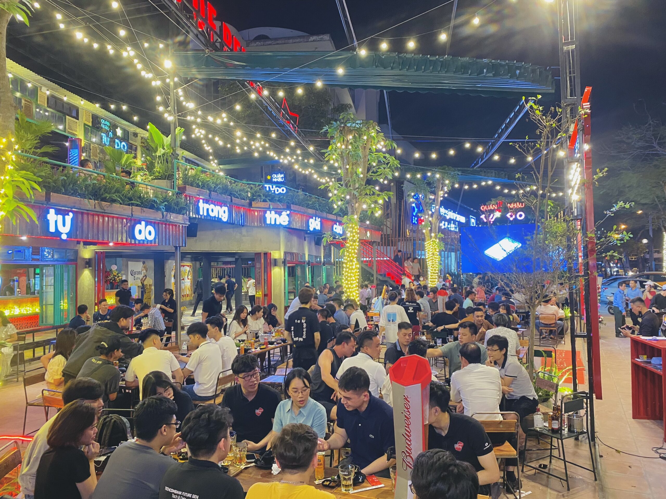 quán nhậu tự do 02 Lê đức thọ