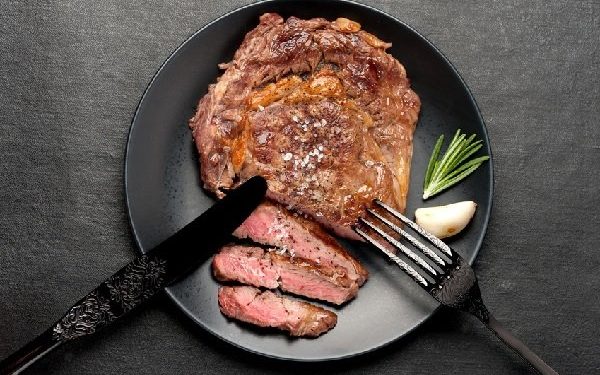 Gợi ý 5 món ăn từ thịt bò cực ngon, dễ chế biến tại nhà cho thời tiết se lạnh 7 thit bo bit tet